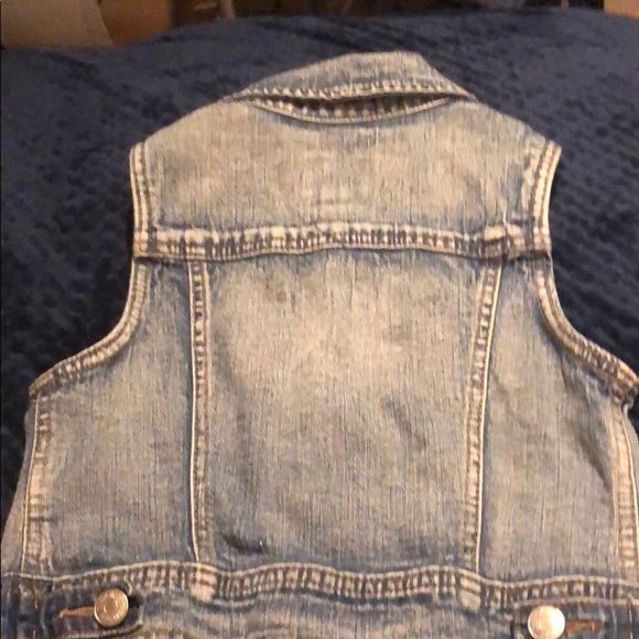Cherokee vest (kids) - Picture 3 of 3
